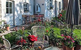 PuurTeuven B&B tussen Kunst en Natuur